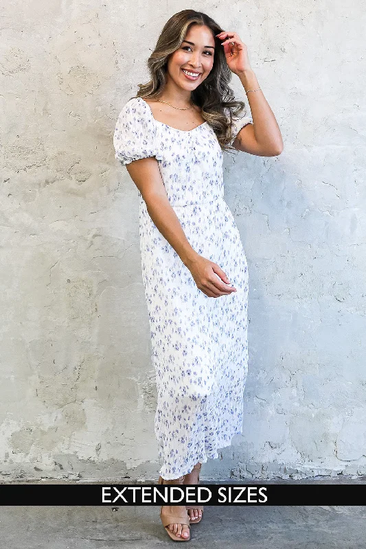 Women's Vacation Outfit Set The Rae Maxi Dress in Cloud Blue FINAL SALE