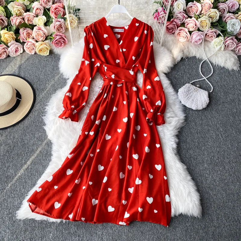 Women's Athleisure Apparel Casual V Neck Heart Print Midi Dress