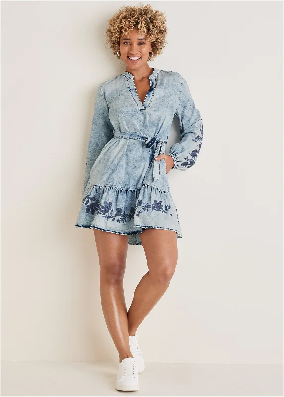 Women's Travel Garments Embroidered Denim Dress - Acid Wash